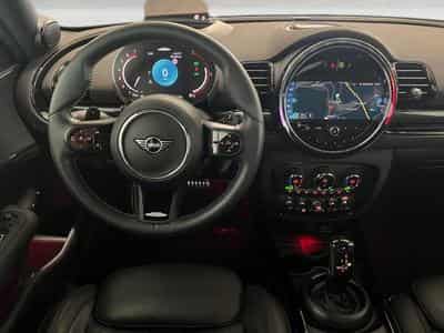 MINI Clubman John Cooper Works (2023) - Photo 15