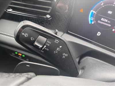 VW Tiguan (2025) - Photo 11