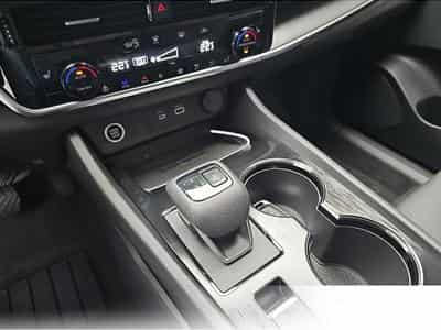 Nissan X-Trail (2026) - Foto 11