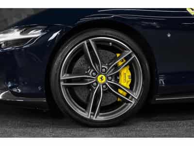Ferrari Roma V8 - BLU POZZI / GIALLO (2023) - Foto 15