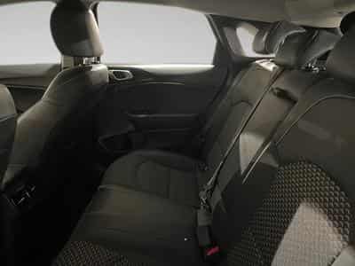 Kia Ceed Pulse 1.0 T-GDI 120 MHEV DCT ISG (2026) - Photo 11