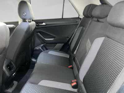 VW T-Roc 2.0 TDI SCR 85kW ACTIVE (2026) - Photo 11