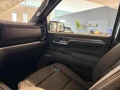 Chevrolet Silverado 1500 HIGH COUNTRY V8 6.2 (2026) - Photo 9