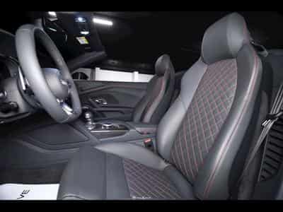 Audi R8 SPYDER V10 PERFORMANCE 5.2 FSI QUATTRO S-TRONIC – AUDI EXCLU (2019) - Photo 11