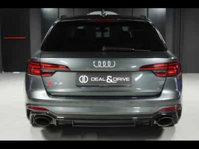 Audi RS4 AVANT 2.9 TFSI QUATTRO TIPTRONIC – AUDI EXCLUSIVE CARBON DES (2018) - Photo 4