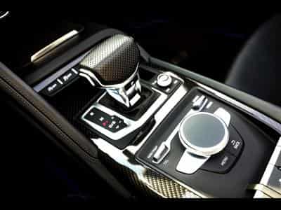 Audi R8 SPYDER V10 PERFORMANCE 5.2 FSI QUATTRO S-TRONIC – PACK DESIG (2021) - Photo 14