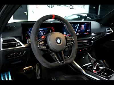 BMW M3 COMPETITION LIMOUSINE (G80) - MADEIRA RED METALLIC – BMW IND (2025) - Foto 10