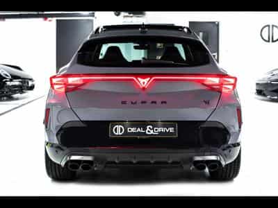 Cupra Formentor VZ 2.0 TSI 333 DSG7 4DRIVE (FACELIFT) – PACK SKYLINE - GRAPH (2025) - Foto 4