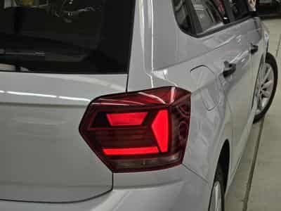 VW Polo 1.0 TRENDLINE 65CV (2018) - Foto 5