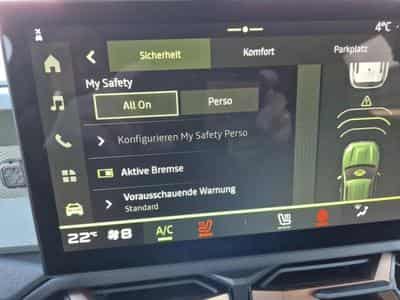 Dacia Duster 1.6 SCe 140 Extreme (2025) - Photo 14