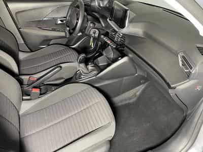 Peugeot 208 1.2 ESSENCE 75 CV STYLE CARPLAY 5P (2023) - Photo 12