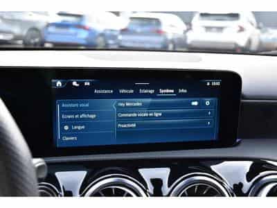 Mercedes GLA 200 (2025) - Photo 12