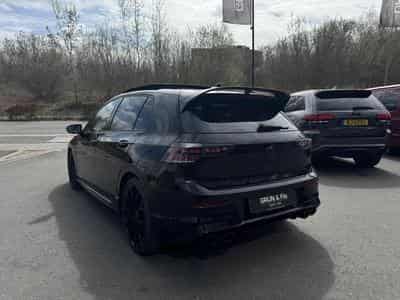 VW Golf (2025) - Photo 7