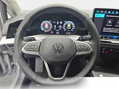 VW Golf (2026) - Photo 12