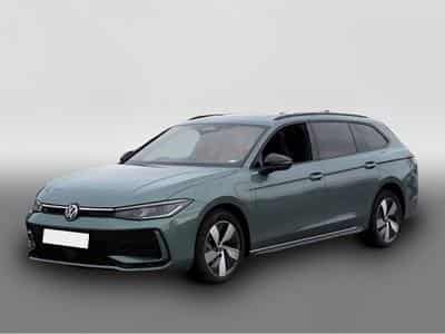 VW Passat (2025) - Photo 1