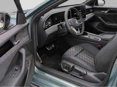 VW Passat (2025) - Photo 4