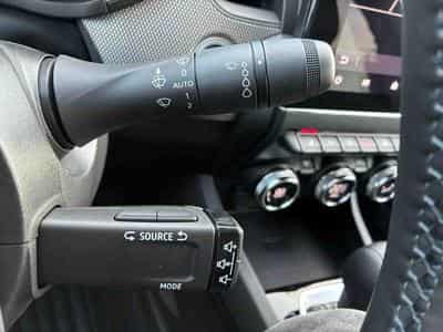 Renault Arkana 1.3 E-Tech Full Hybrid 145 EDC TECHNO (2025) - Foto 10