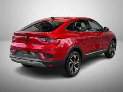 Renault Arkana 1.3 E-Tech Full Hybrid 145 EDC TECHNO (2025) - Foto 4