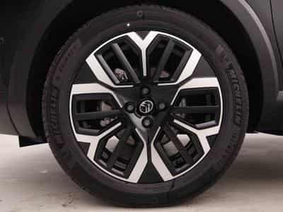 Citroën C4 1.2 Hybride 145 e-DC6 Max (2025) - Photo 4