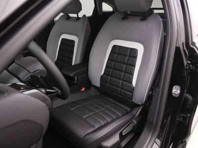 Citroën C4 1.2 Hybride 145 e-DC6 Max (2025) - Photo 6