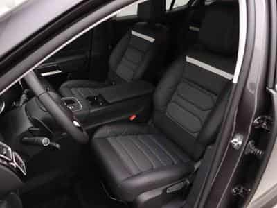 Citroën C5 Aircross 1.2 Hybride 145 e-DC6 Max (2025) - Photo 6