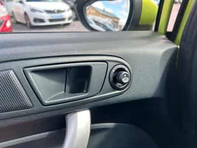 Ford Fiesta Fiesta Sport 1.6 TDCi *TÜV Neu*Klimaautomatik* (2009) - Photo 14