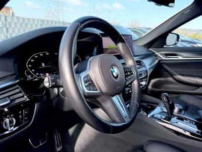 BMW 530 530d xDrive Touring M Sport Paket (2023) - Photo 10