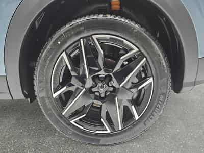 Peugeot 3008 1.2 Hybrid 145 E-DSC6 GT (2025) - Foto 6