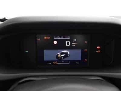 Jeep Avenger 1.2 MHEV DCT Longitide (2025) - Foto 14