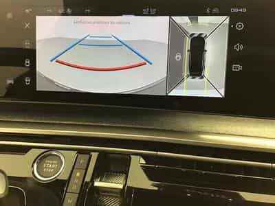 Peugeot 3008 1.2 Hybrid 145 E-DSC6 GT (2025) - Foto 10