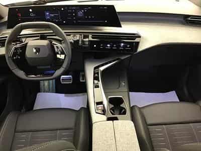 Peugeot 3008 1.2 Hybrid 145 E-DSC6 GT (2025) - Foto 6