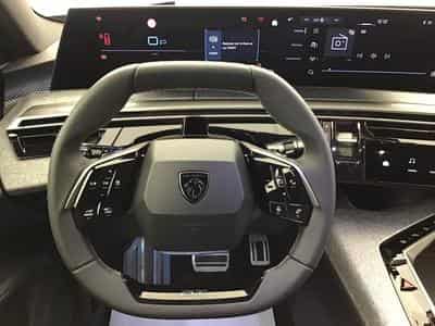 Peugeot 3008 1.2 Hybrid 145 E-DSC6 GT (2025) - Foto 7