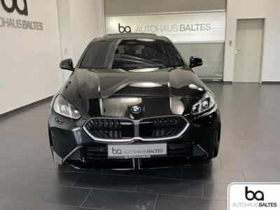 BMW 120 (2025) - Photo 2