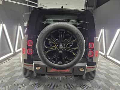 Land-Rover Defender V8 4.4 P635 110 OCTA Petra Copper SHZ LEDER KAMERA*PANO*MERI (2025) - Photo 12