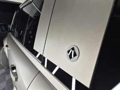 Land-Rover Defender V8 4.4 P635 110 OCTA Petra Copper SHZ LEDER KAMERA*PANO*MERI (2025) - Photo 7