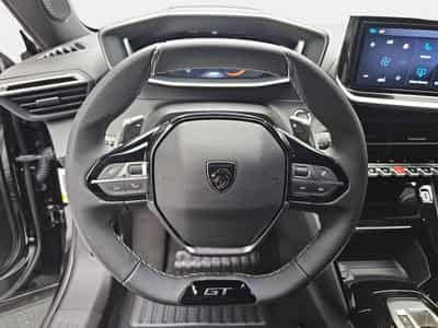 Peugeot 2008 1.2 Hybrid 145 E-DSC6 GT (2025) - Photo 12