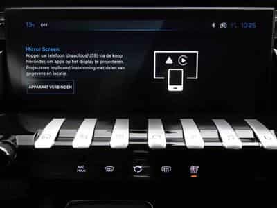 Peugeot 508 1.6 PHEV 225 EAT8 Allure (2025) - Photo 11