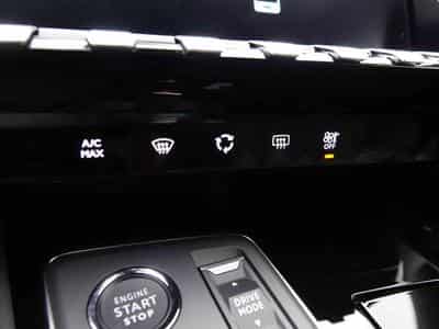 Peugeot 508 1.6 PHEV 225 EAT8 Allure (2025) - Photo 12