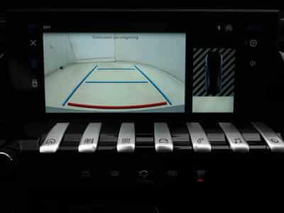 Peugeot 508 1.6 PHEV 225 EAT8 Allure (2025) - Photo 8