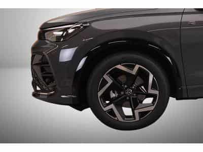 VW Tiguan 1.5 eTSI 150 DSG R-Line (2025) - Photo 9