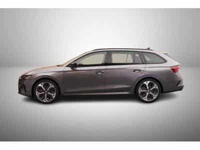 Skoda Octavia 2.0 TSi DSG 265 RS (2025) - Photo 3