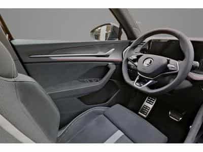 Skoda Kodiaq 2.0 TDI DSG 190 Sportline 4x4 (2025) - Photo 8