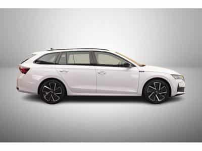 Skoda Octavia 2.0 TSI DSG 150 Sportline (2026) - Photo 5