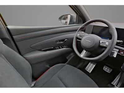 Hyundai Tucson 1.6 T-GDI DCT 150 N-line (2025) - Photo 8