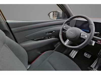 Hyundai Tucson 1.6 T-GDI DCT 150 N-line (2025) - Photo 8