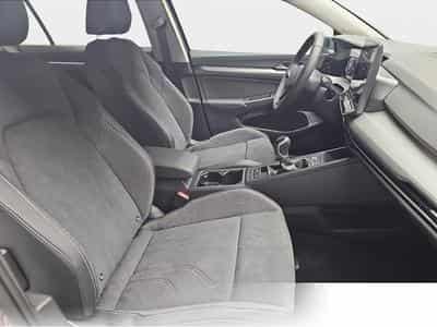 VW Golf (2026) - Photo 15