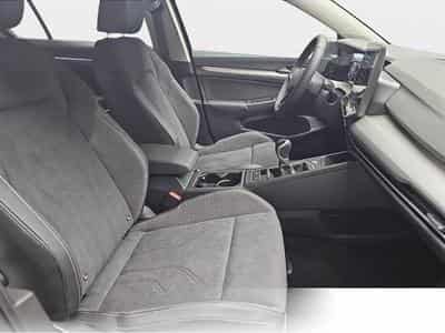 VW Golf (2026) - Photo 15