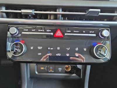 Hyundai Tucson 1.6 T-GDI HEV 215 AT E-Motion (2025) - Foto 15