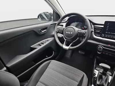 Kia Stonic 1.0 T-GDI 100 DCT Vision (2026) - Foto 8