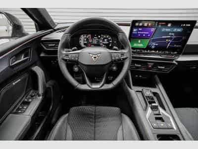 Cupra Leon ST 2,0 TSI (2026) - Photo 8